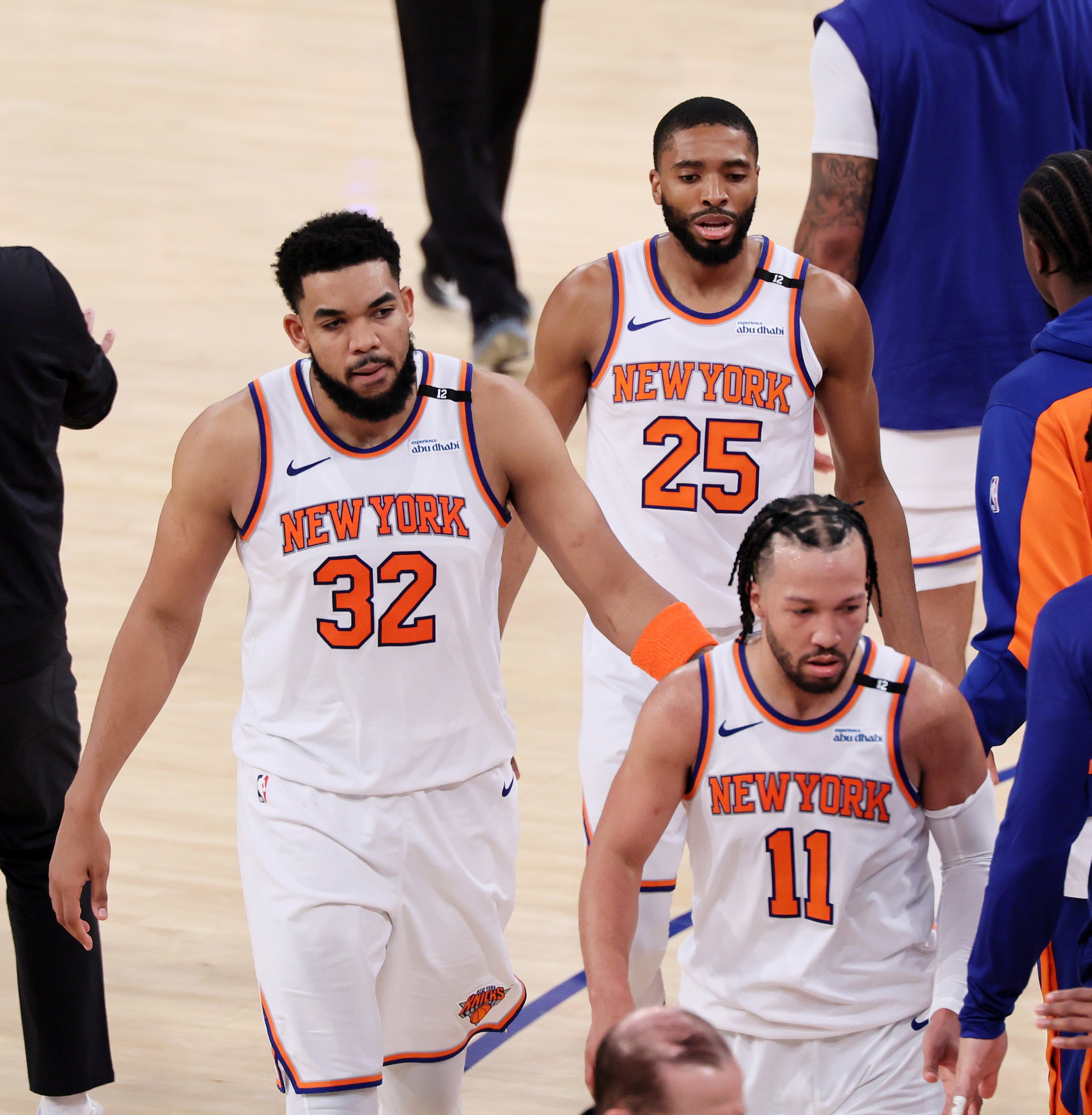 钻石联赛季后赛激情夜!布伦森里突外投,波士顿凯尔特人大胜切尔西(lol比赛视频s8回放) 钻石联赛季后赛激情夜!布伦森里突外投,波士顿凯尔特人大胜切尔西(lol比赛视频s8回放)